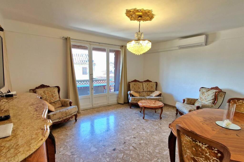 Villa Marseille Dans Les Hauteurs 外观 照片